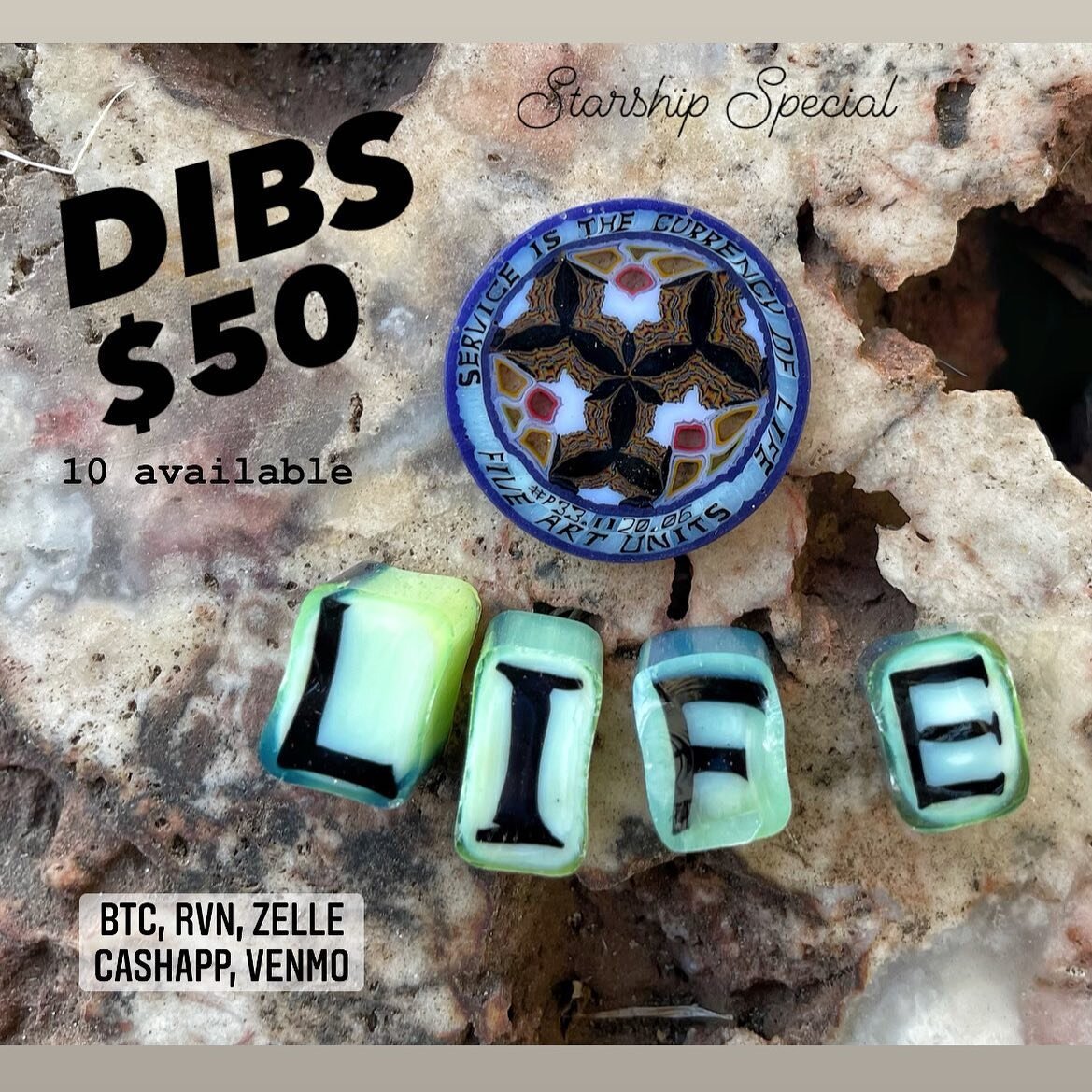 🚀❤️CLOSED❤️
Hello IG,
Here  we have a Starship special!!! Shoot me a 🎵 or place your 👋🙋🏻&zwj;♀️🙋🏿 #astarshipineverygarage  #murrine#millie#life #artunits #freeshipping #love #glassblowing #glasscoin #newcurrency #glasssart
